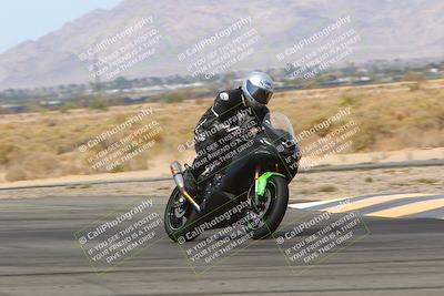 media/Apr-09-2022-SoCal Trackdays (Sat) [[c9e19a26ab]]/Turns 16 and 17 Exit (1030am)/